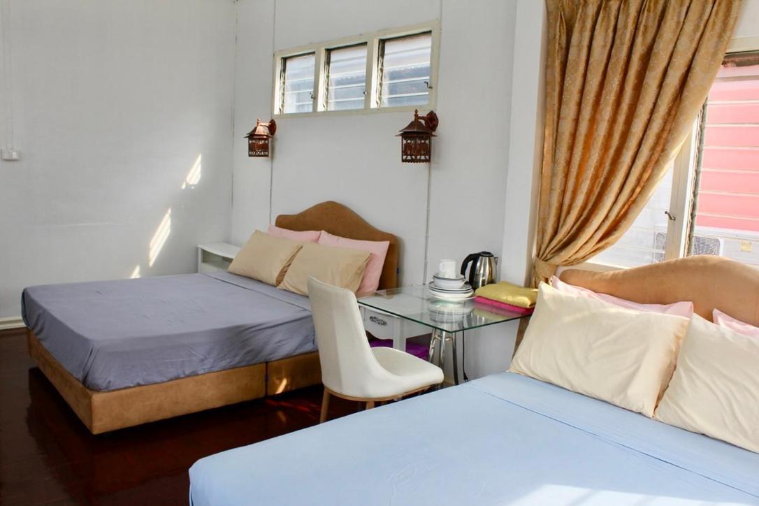 C U Again Hotel Bangkok Buitenkant foto
