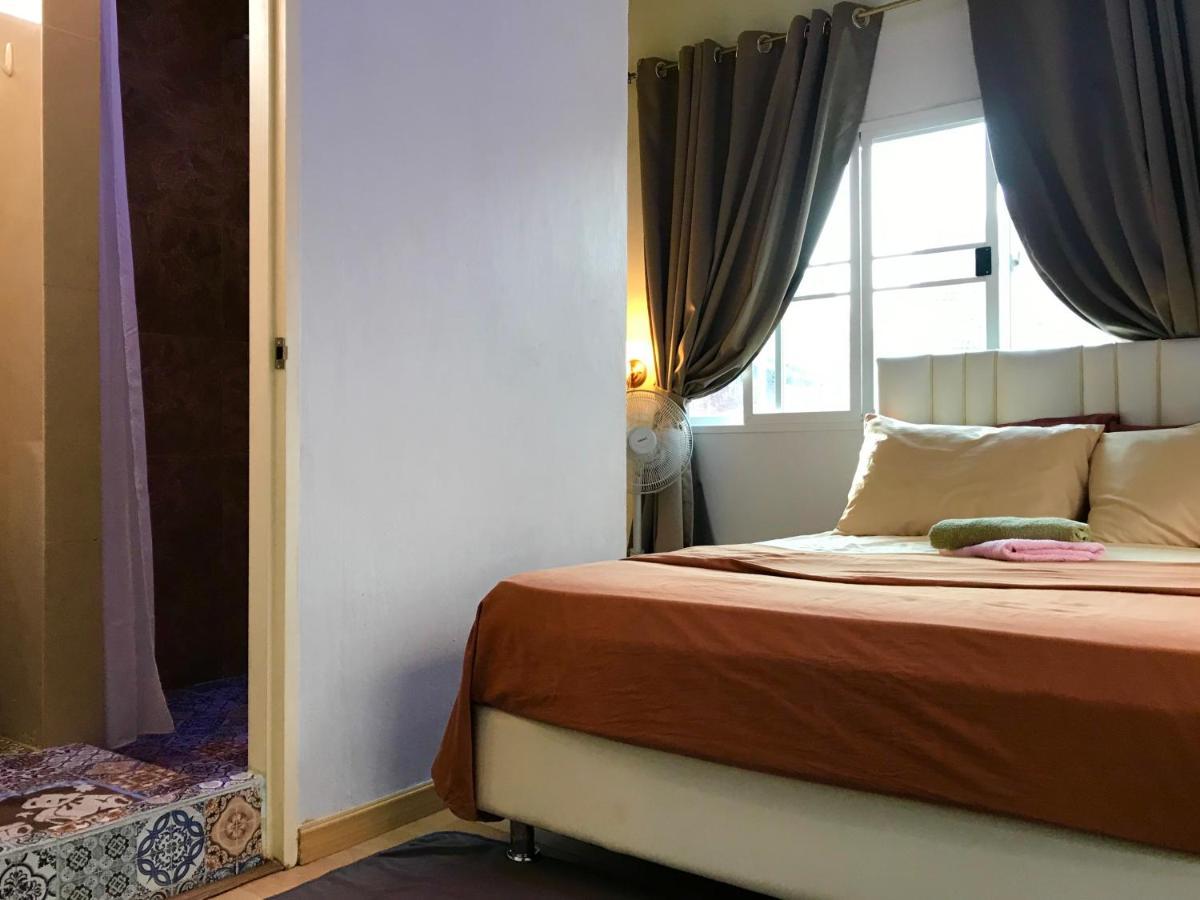 C U Again Hotel Bangkok Buitenkant foto