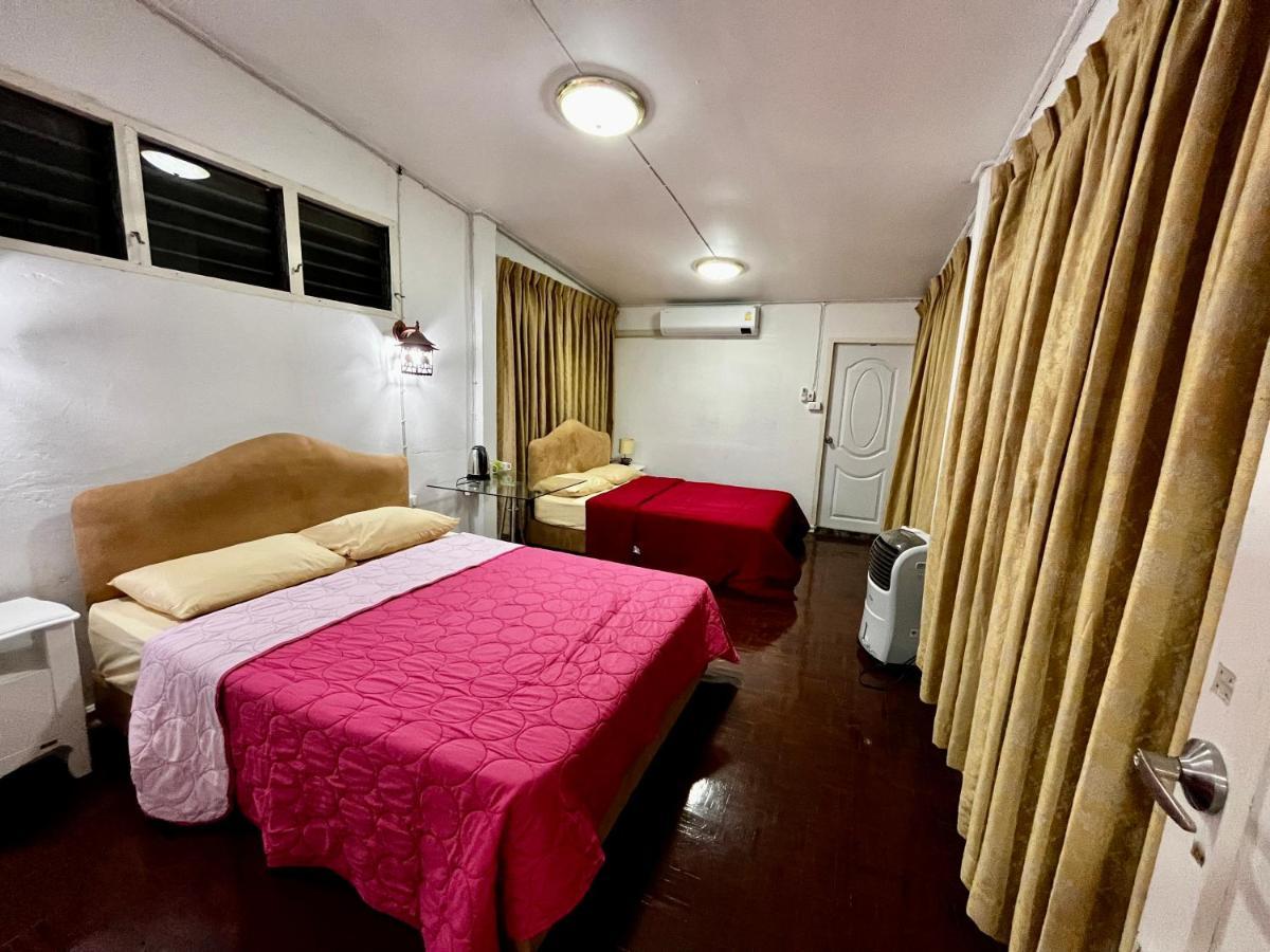 C U Again Hotel Bangkok Buitenkant foto